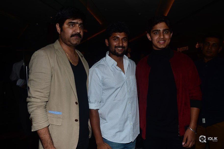 Celebs-at-Nirmala-Convent-Movie-Premiere-Show